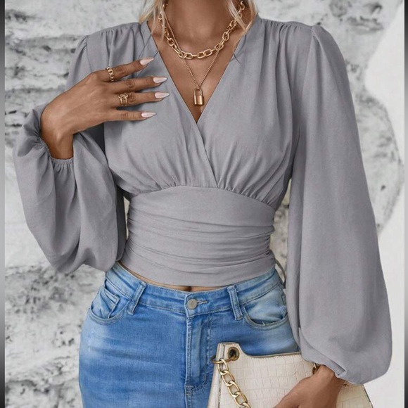 Boho Classic Elegant VNeck Pleated Smocked Long Sleeve Cropped Top Blouse Shirt - Picture 10 of 12